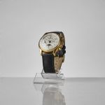 587179 Wrist-watch